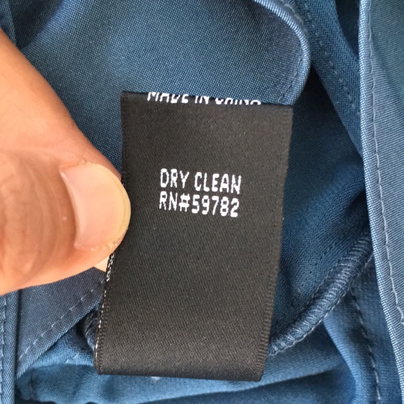 Adrianna Papell Tafetta Shutter Layered Dress, Size 6 - Picture 8 of 13